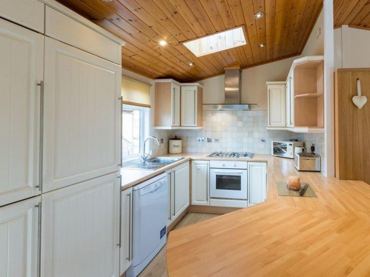 Windermere Retreat - White Cross Bay Holiday Park 외부 사진