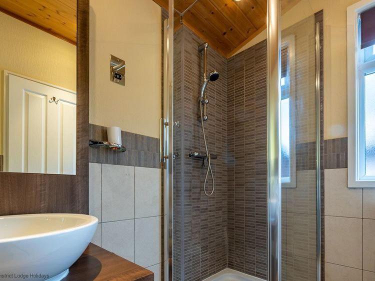 Windermere Retreat - White Cross Bay Holiday Park 외부 사진
